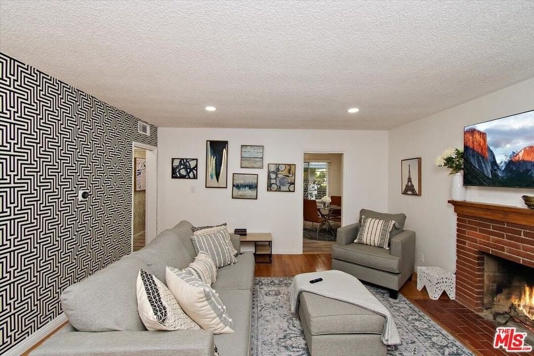 2224 W Imperial Hwy Unit One #1 - Photo 3 of 17