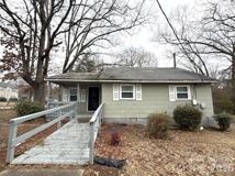 3131 Seymour Dr - Photo 1 of 1