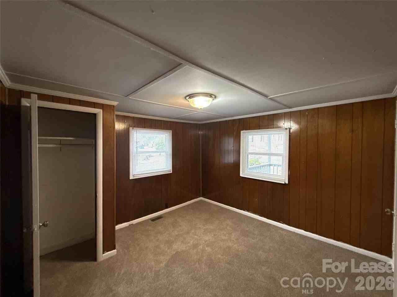 3131 Seymour Dr - Photo 7 of 9