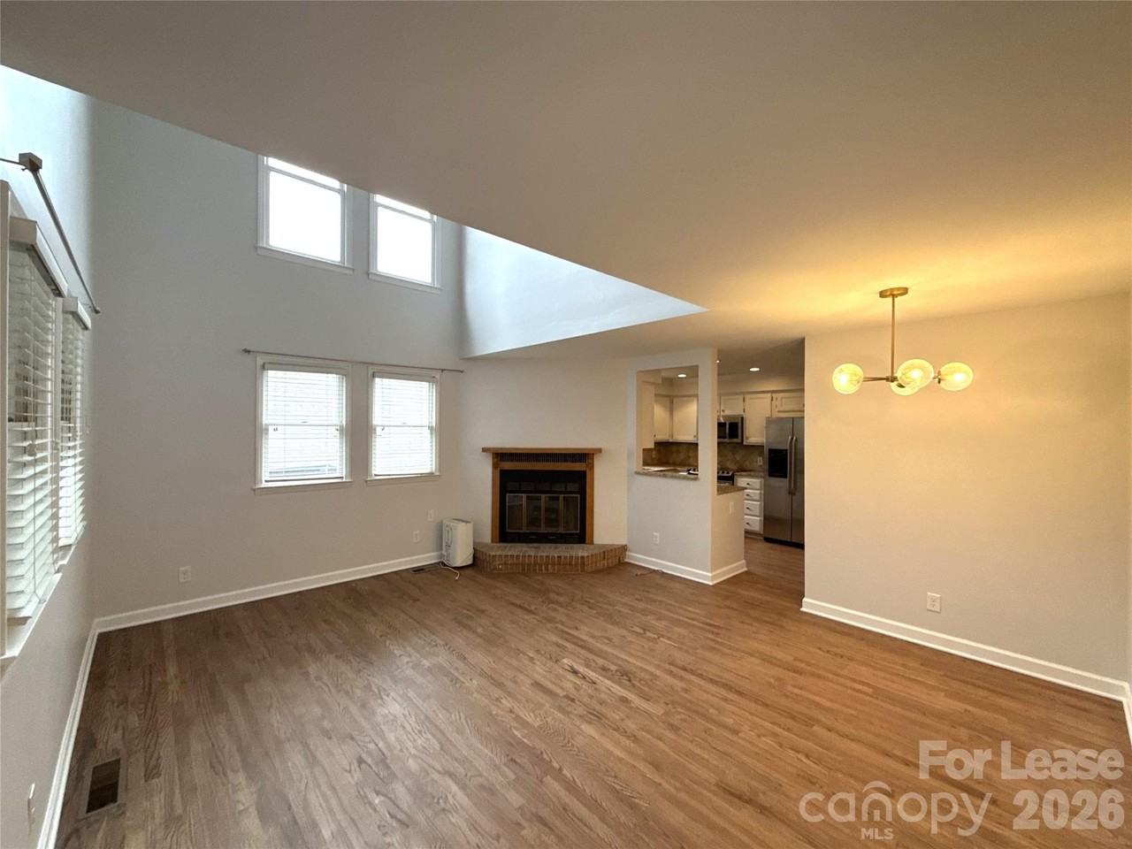 815 Lexington Ave Apt A #A - Photo 2 of 11