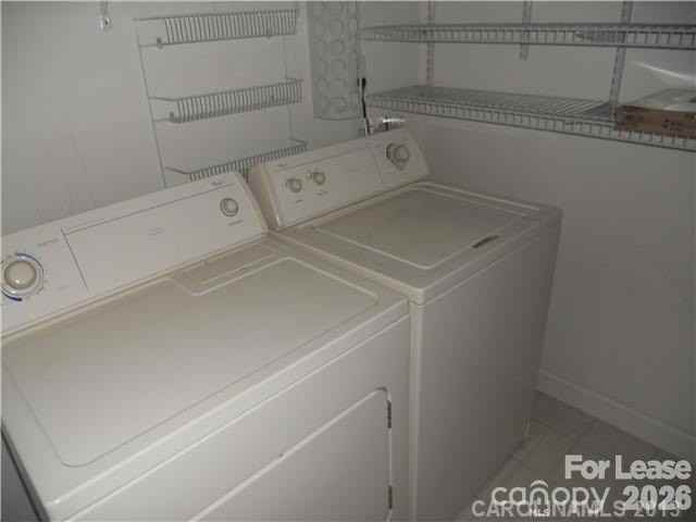 10675 Hill Point Ct - Photo 5 of 14