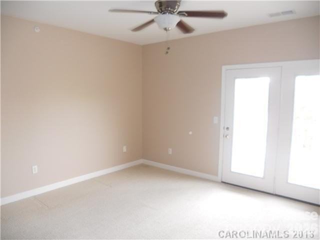 10675 Hill Point Ct - Photo 7 of 14