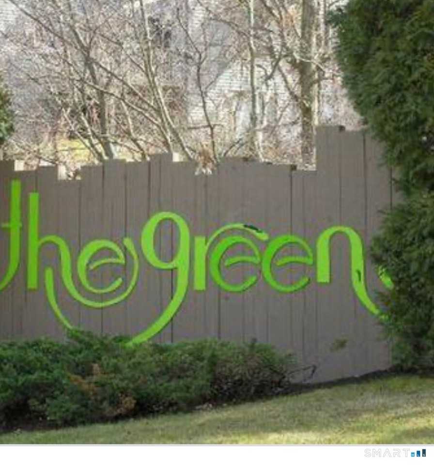 630 Longfellow Dr - Photo 3 of 13