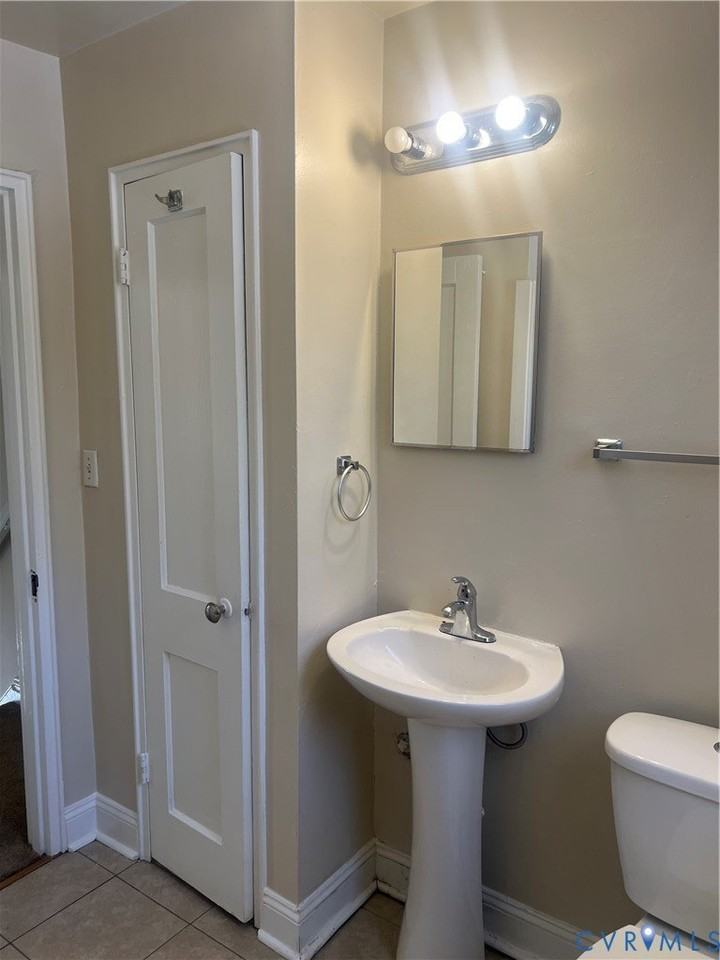 101 Monticello Dr - Photo 2 of 17