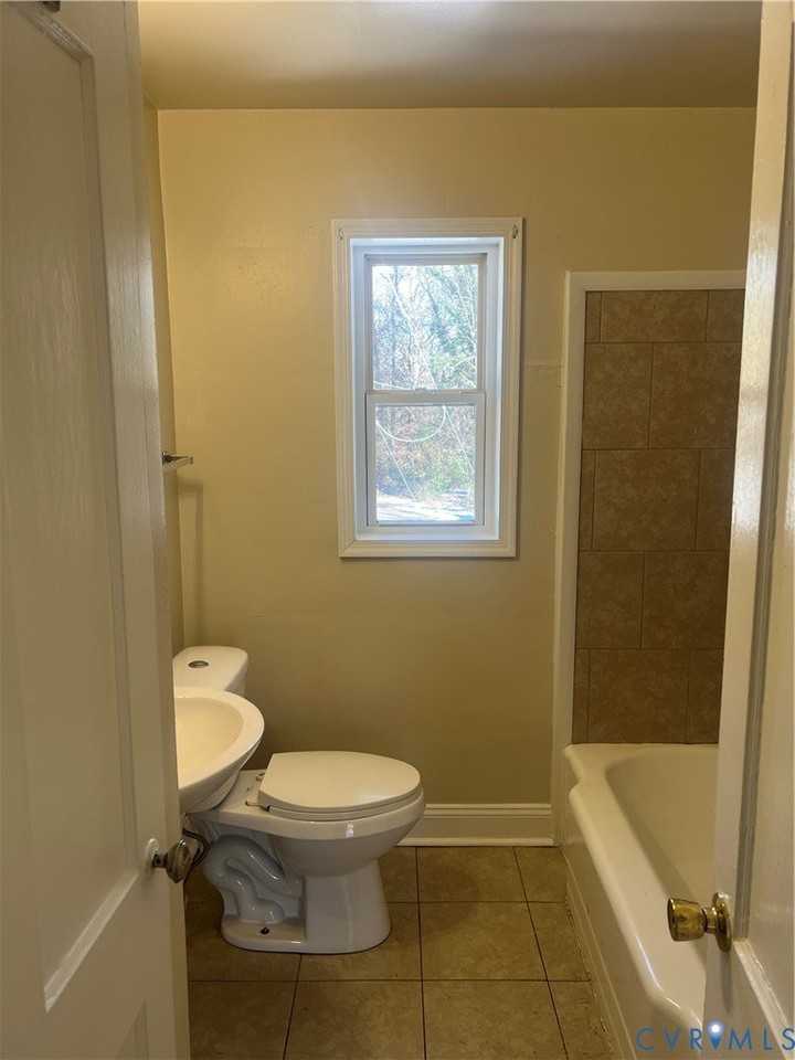 101 Monticello Dr - Photo 4 of 17