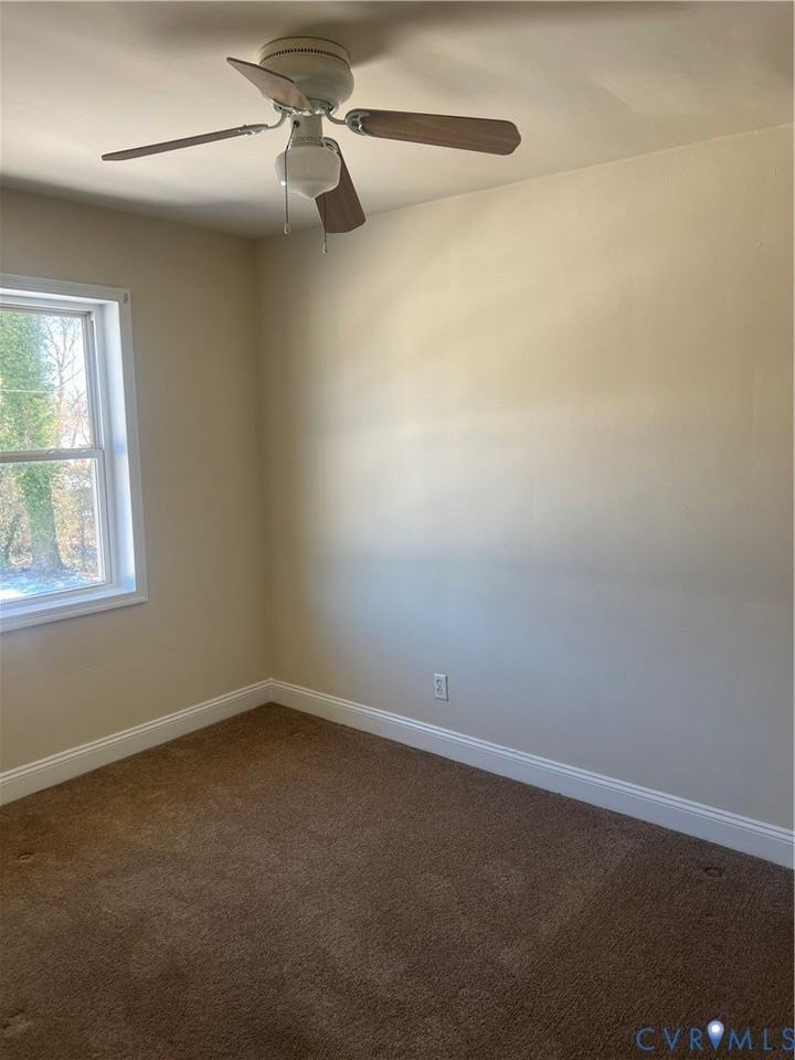 101 Monticello Dr - Photo 6 of 17