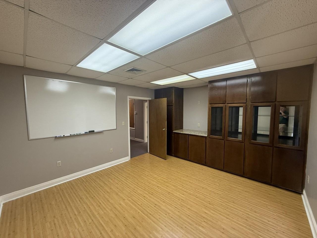 4 9th Ave Bldg B #B - Photo 5 of 10