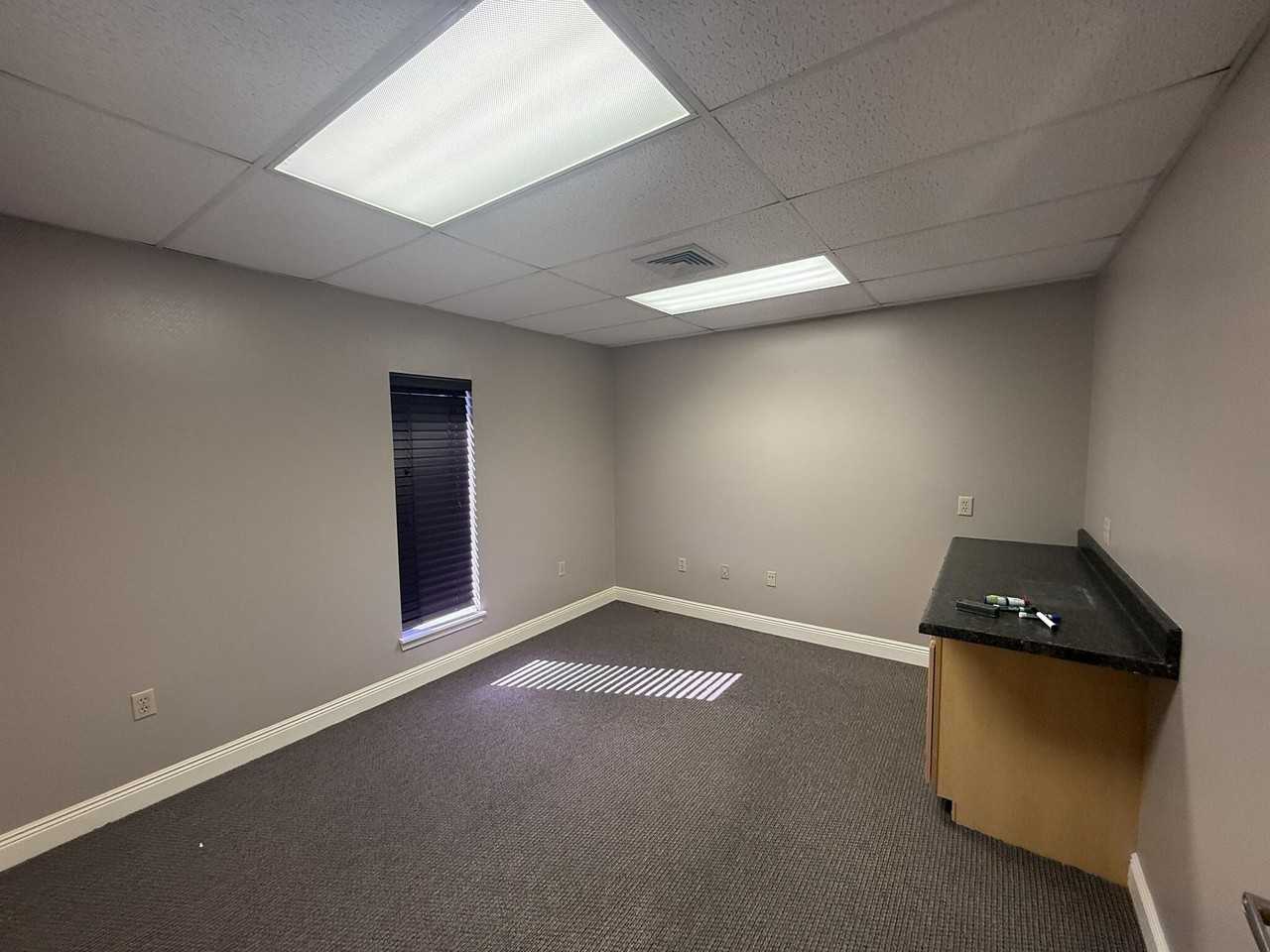 4 9th Ave Bldg B #B - Photo 7 of 10