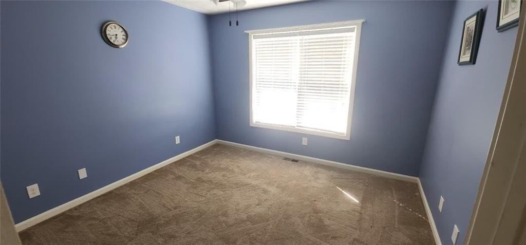 3024 Lexington Ave - Photo 7 of 22