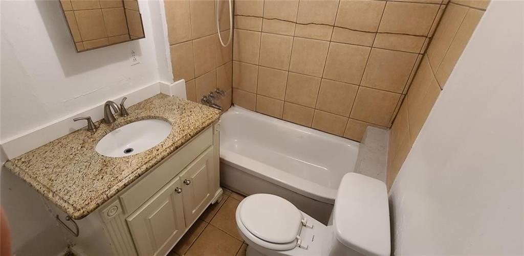 66 Chester Ave Se Unit A #A - Photo 5 of 7