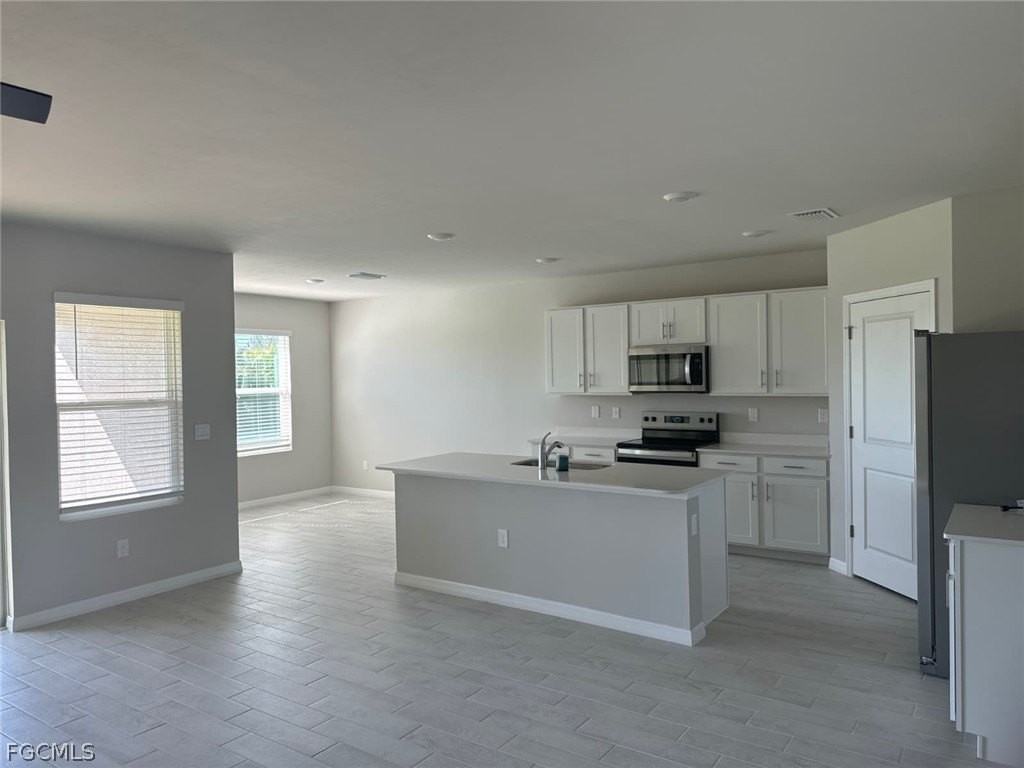 522 Nw 7th St - Photo 3 of 18