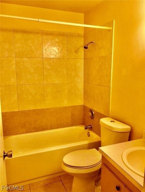 704 Se 46th Ln Apt B #B - Photo 4 of 7