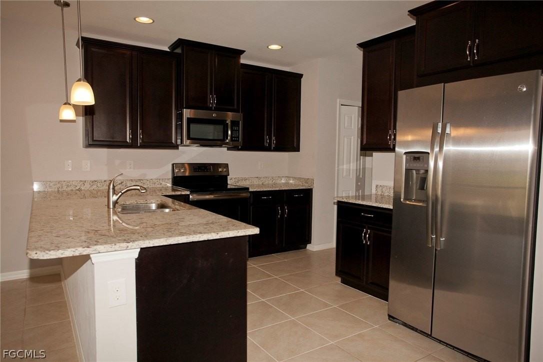 3883 Tilbor Cir - Photo 5 of 21