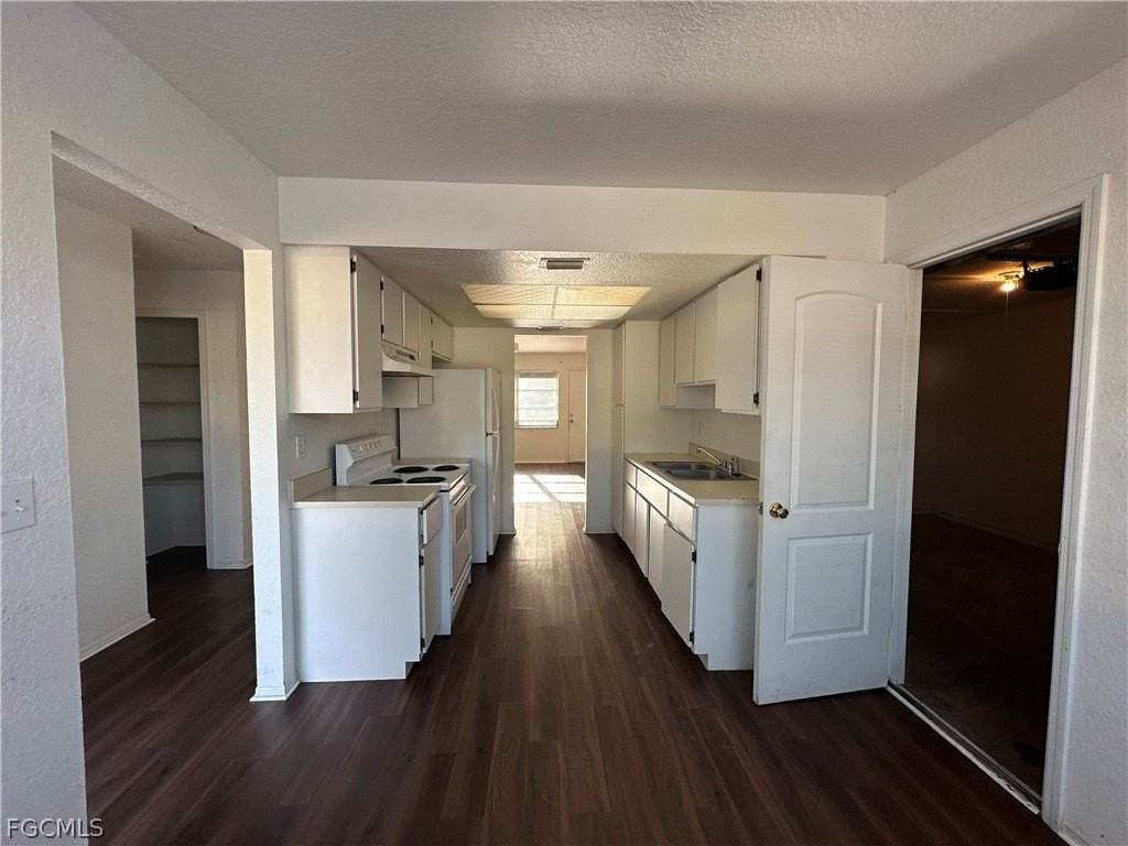 2429 George Ave S Unit 2431 #2431 - Photo 4 of 16