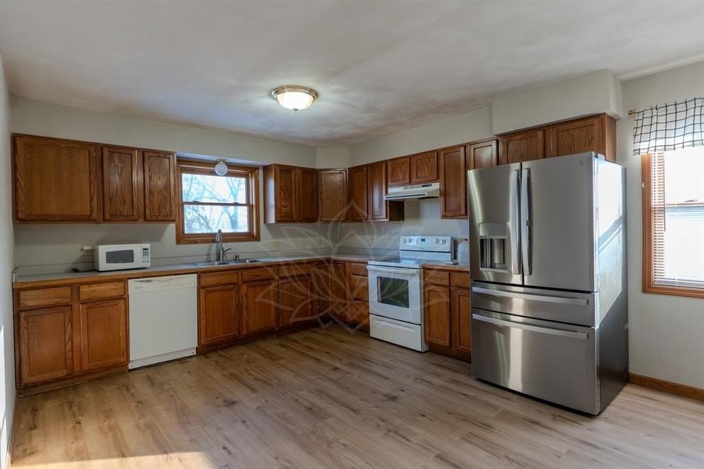 89 S Washington St #2 - Photo 4 of 14