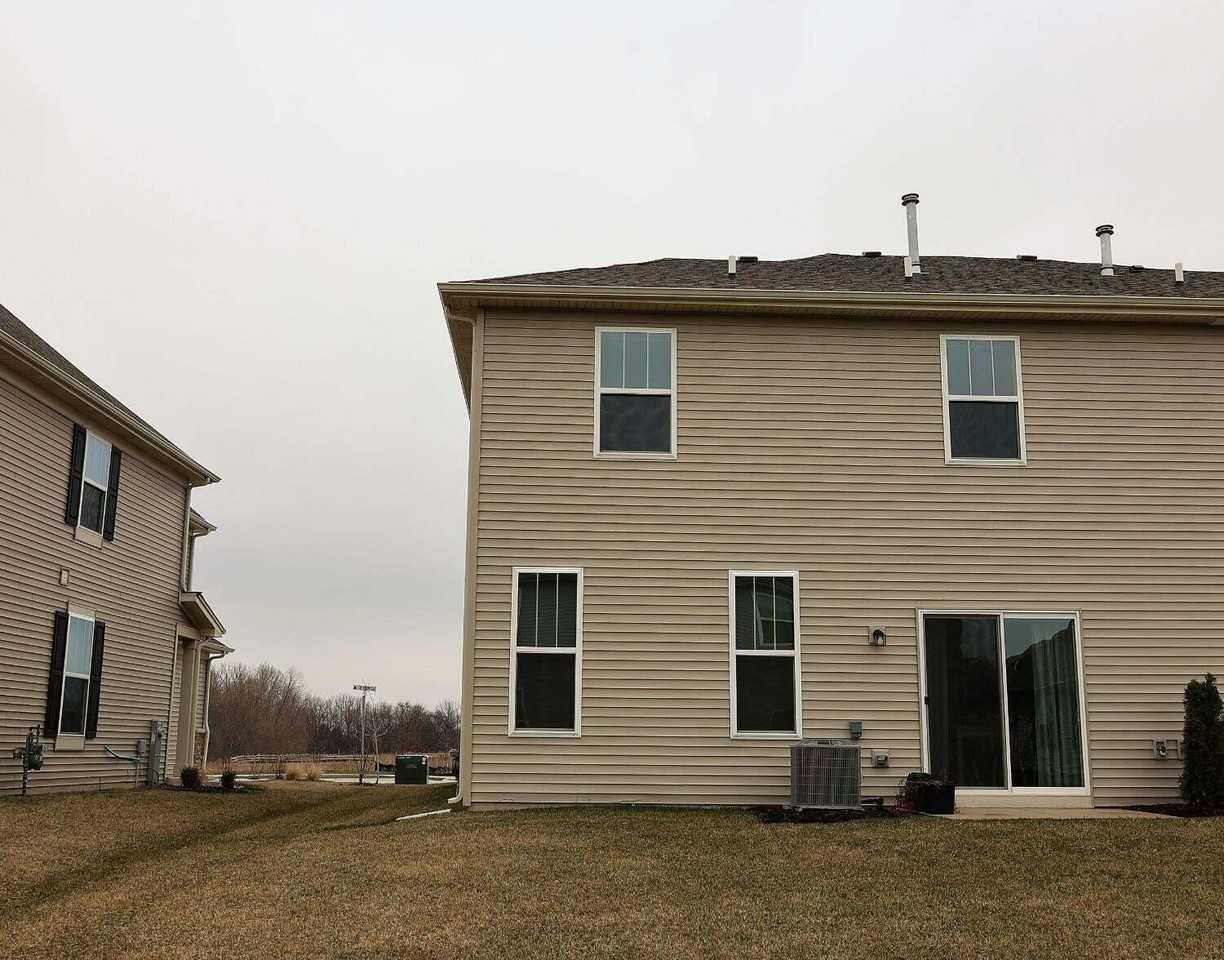 1832 E 110th Ln - Photo 2 of 20