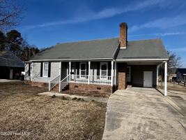 featured image of 2833 Lancaster Rd Nw