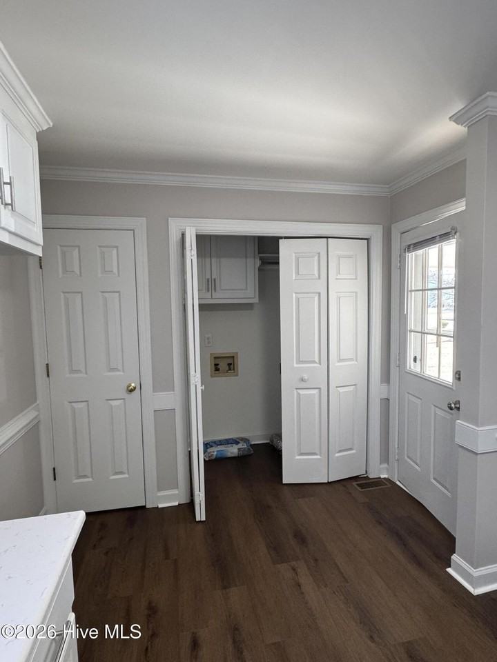 2833 Lancaster Rd Nw - Photo 5 of 17