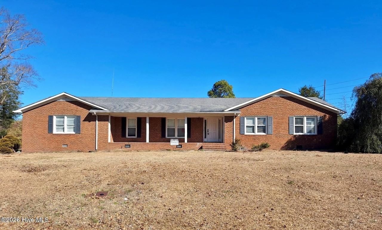 237 Leon Dr - Photo 2 of 12