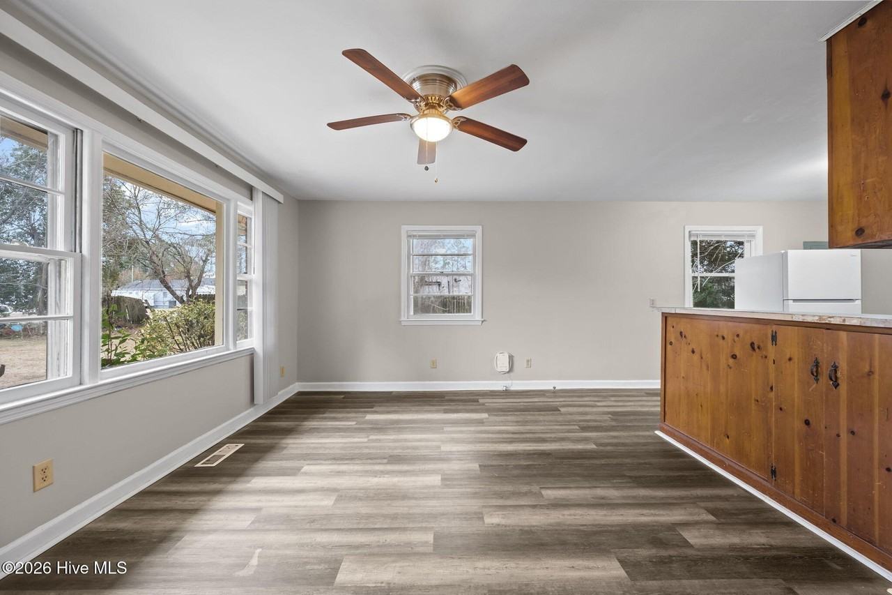 43 Sophia Dr Unit B #B - Photo 4 of 15