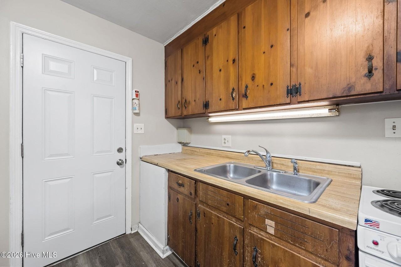 43 Sophia Dr Unit B #B - Photo 5 of 15