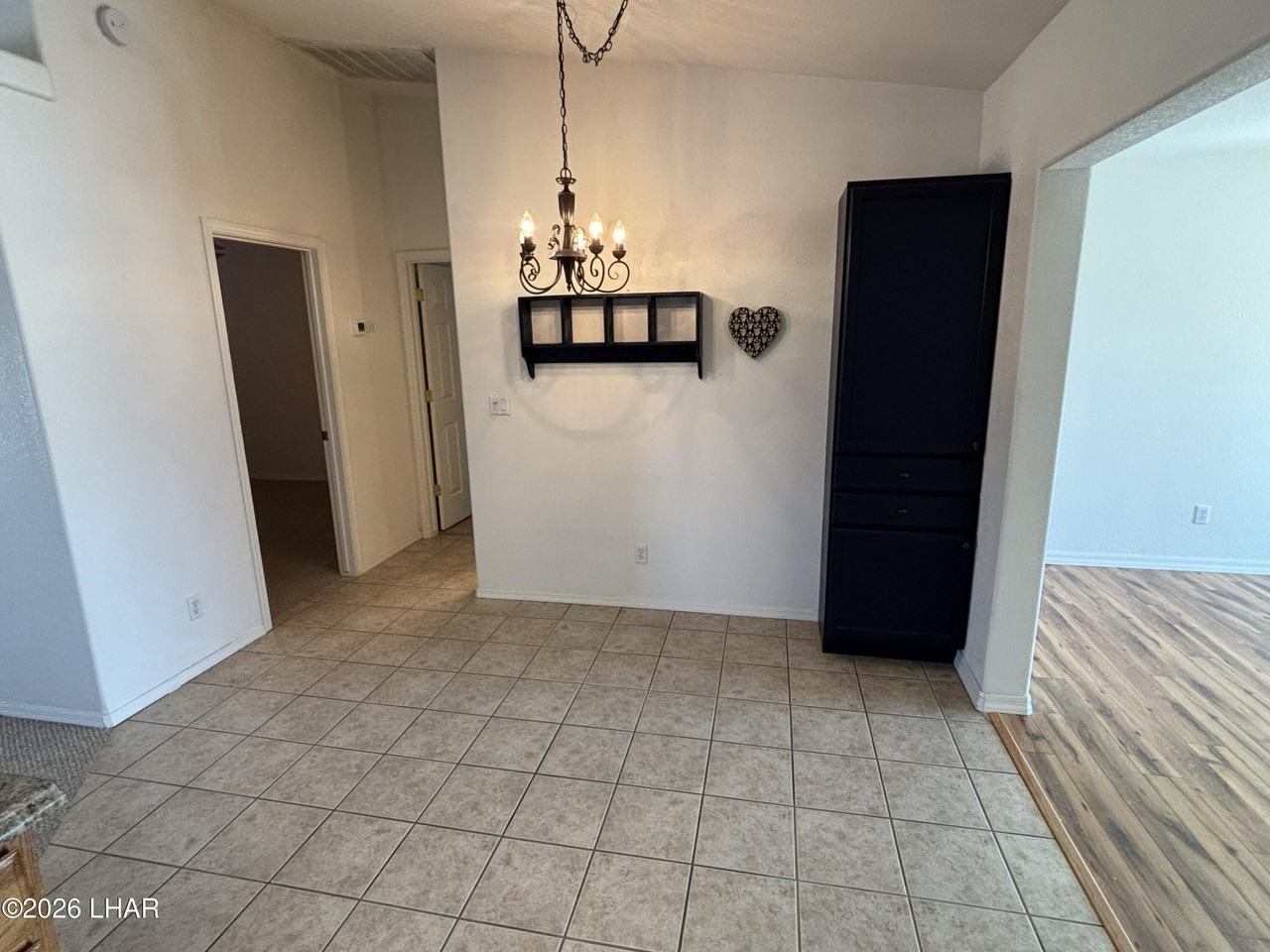 2060 Cosnina Dr - Photo 5 of 20