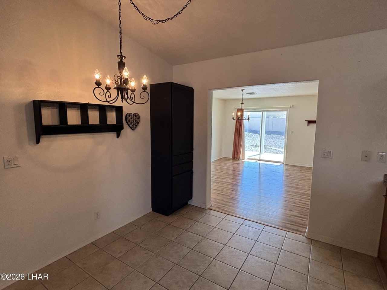 2060 Cosnina Dr - Photo 6 of 20