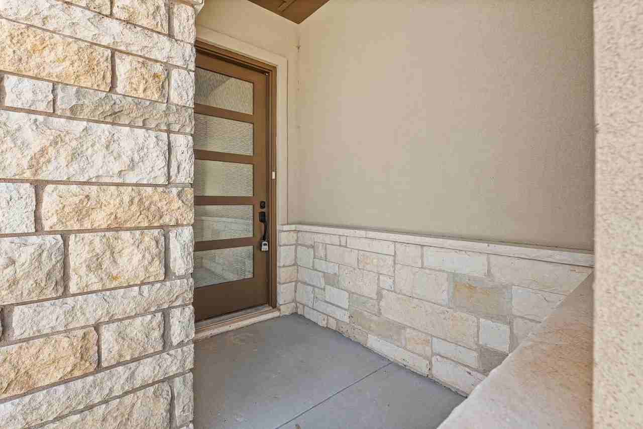 48 Wilshire Blvd - Photo 2 of 29