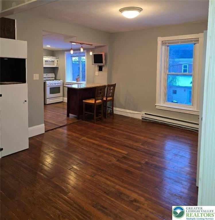 77 W Laurel St - Photo 2 of 16