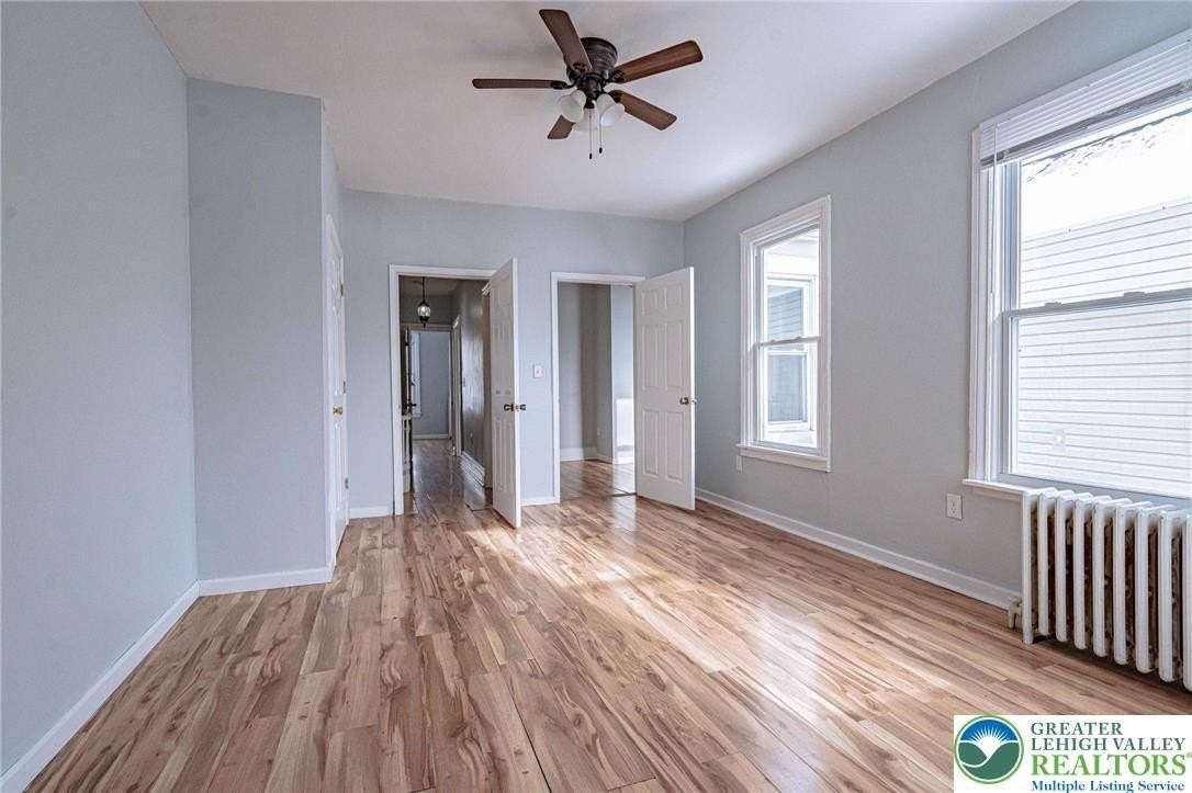 732 2nd St #2ndFL - Photo 5 of 22