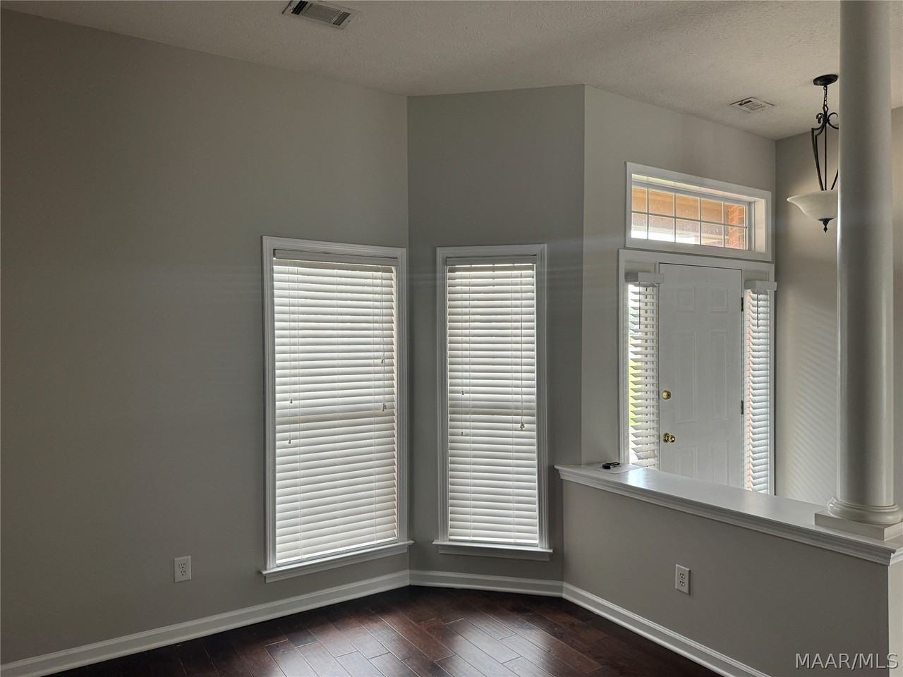 119 Grasmere Ct - Photo 3 of 38