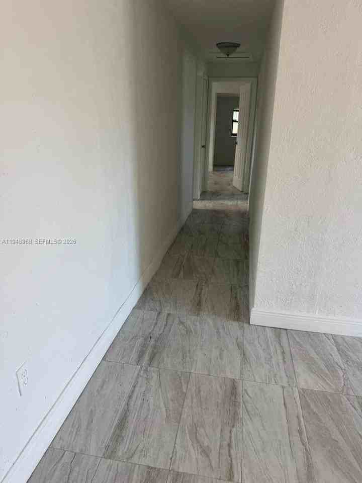 2901 Nw 7th Ct #2901 - Photo 4 of 9