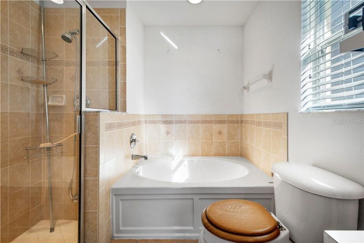 2466 Harrison Place Blvd - Photo 5 of 7