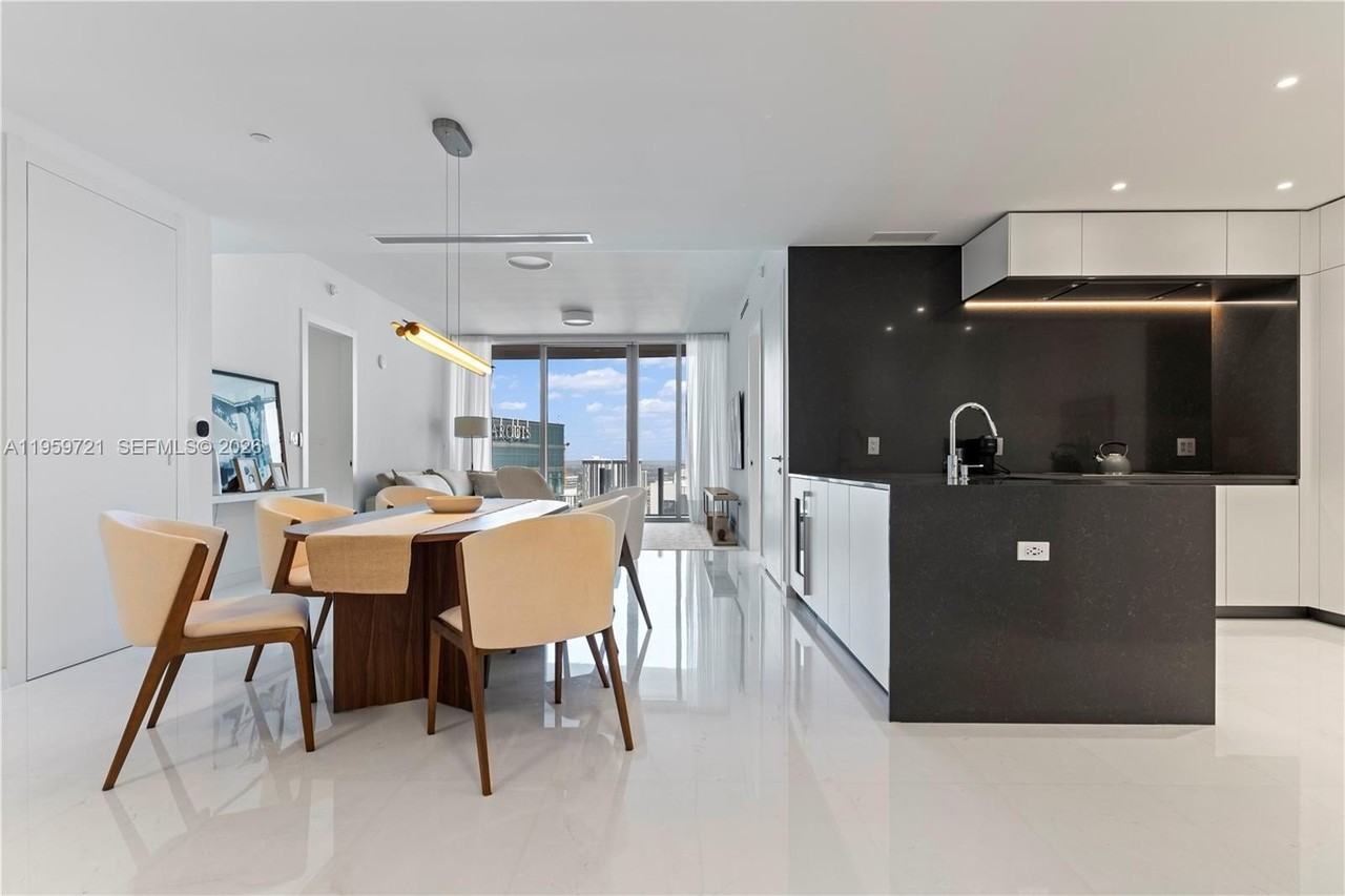 300 Biscayne Boulevard Way #4509 - Photo 3 of 39