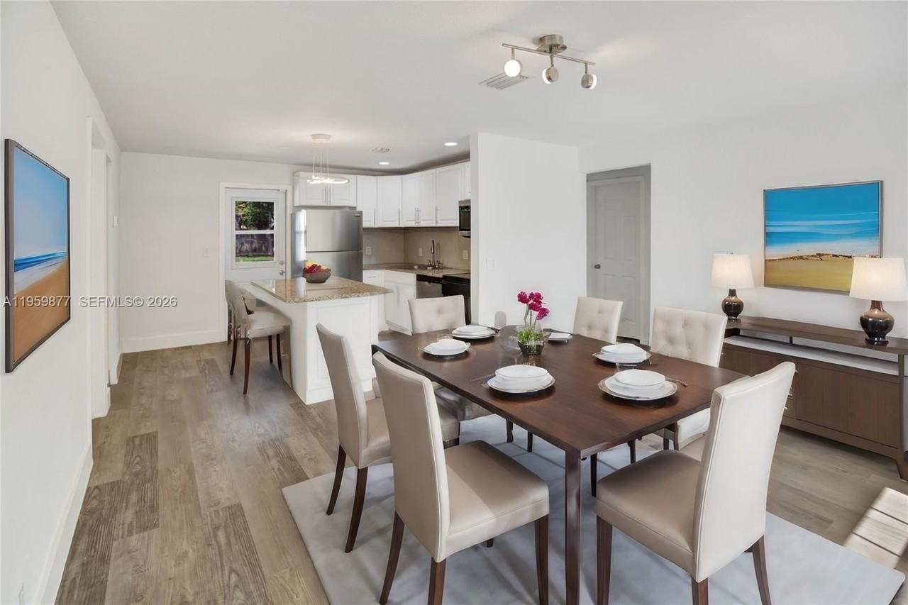 2311 Fletcher St #1 - Photo 3 of 26