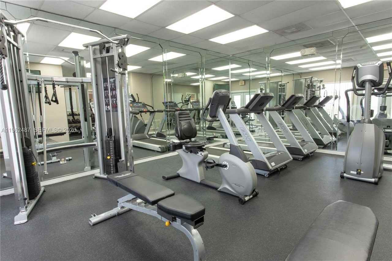 1895 S Semoran Blvd #B - Photo 4 of 13