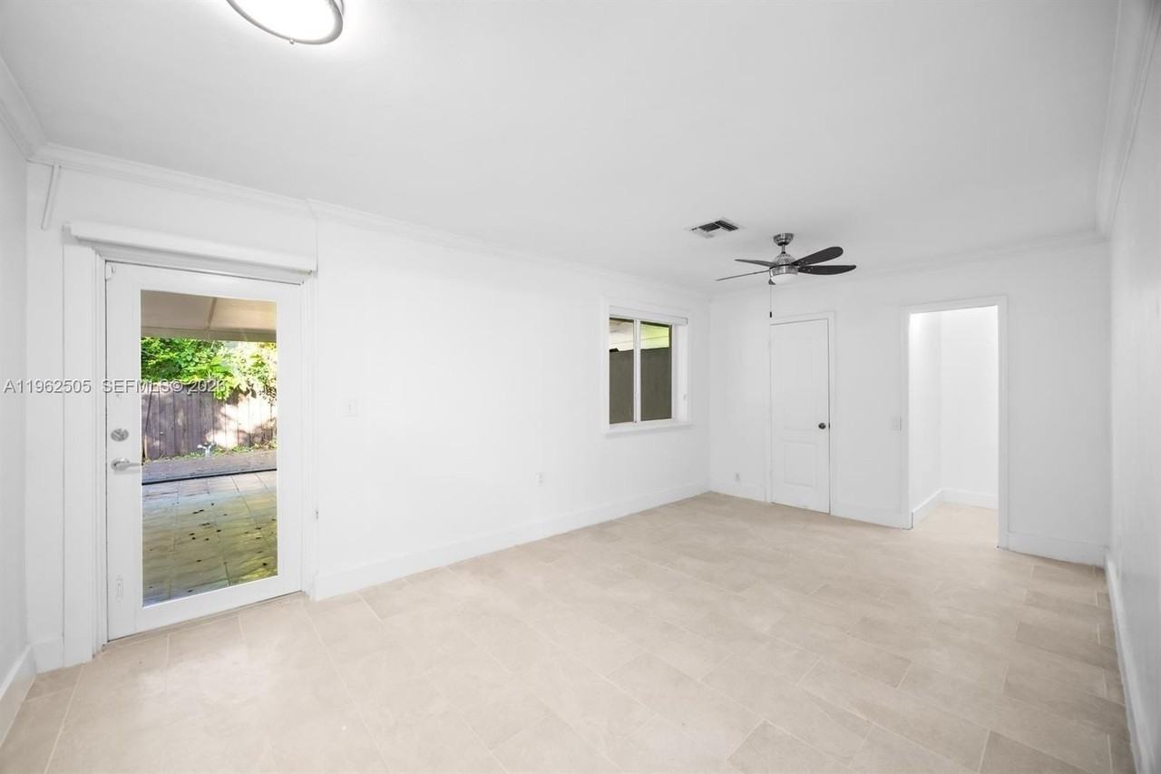 4400 Sw 9th Ln - Photo 7 of 41