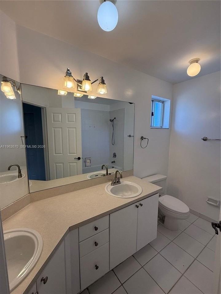 2244 Se 26th Ln #2244 - Photo 7 of 11