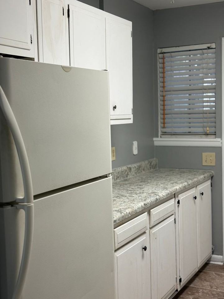 2446 Atlas Rd - Photo 3 of 10