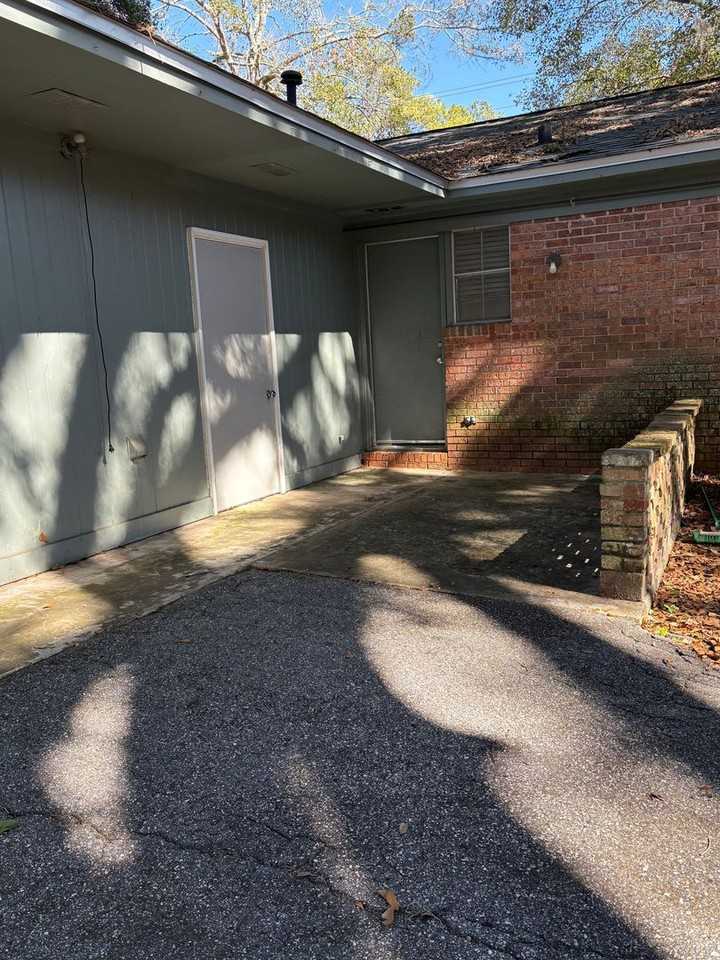 2446 Atlas Rd - Photo 6 of 10