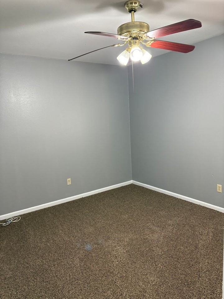 2446 Atlas Rd - Photo 7 of 10