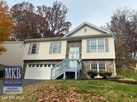 2810 King St Ne - Photo 1 of 1