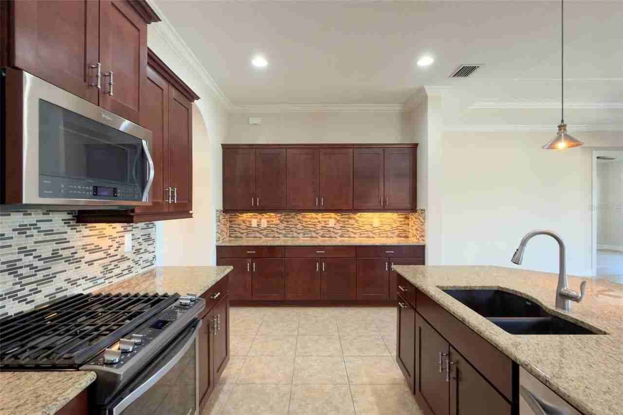 4610 Royal Dornoch Cir - Photo 7 of 50