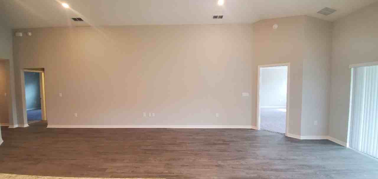 637 Vittorio Dr - Photo 3 of 28