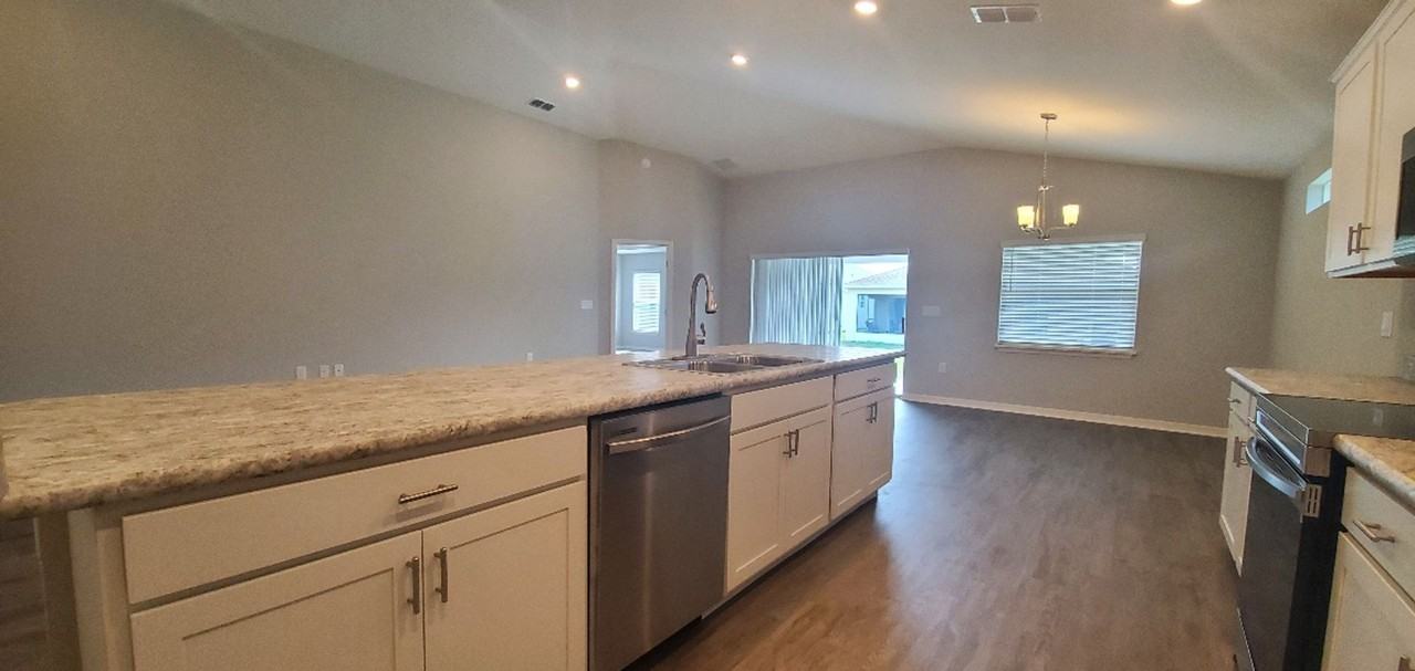 637 Vittorio Dr - Photo 7 of 28