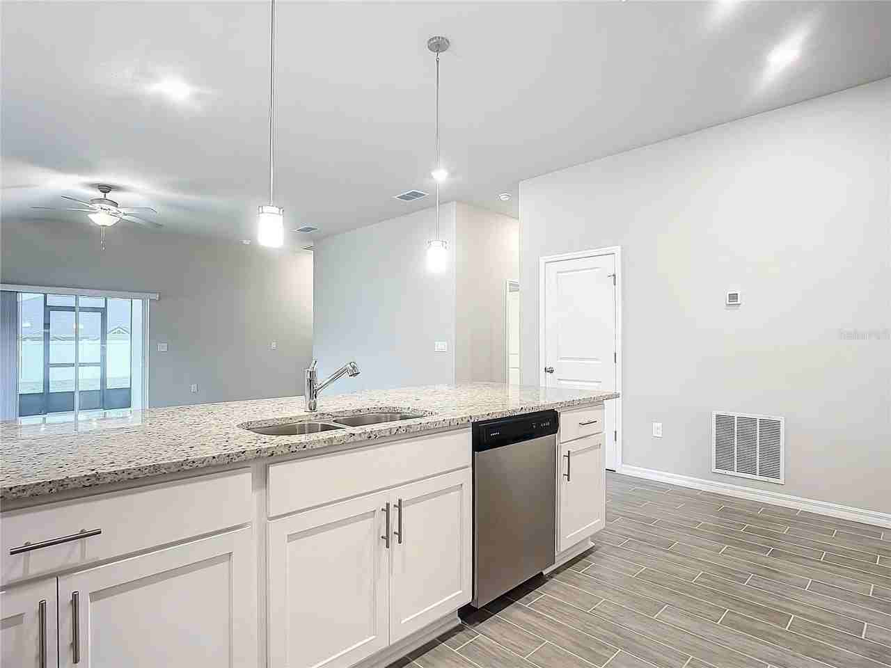 1 Potwood Pl - Photo 4 of 42