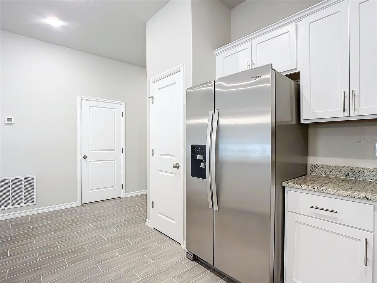 1 Potwood Pl - Photo 7 of 42