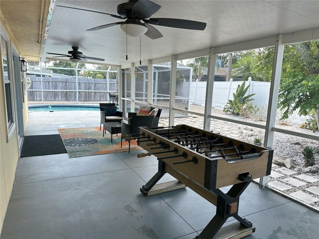 2532 Constitution Blvd - Photo 4 of 22