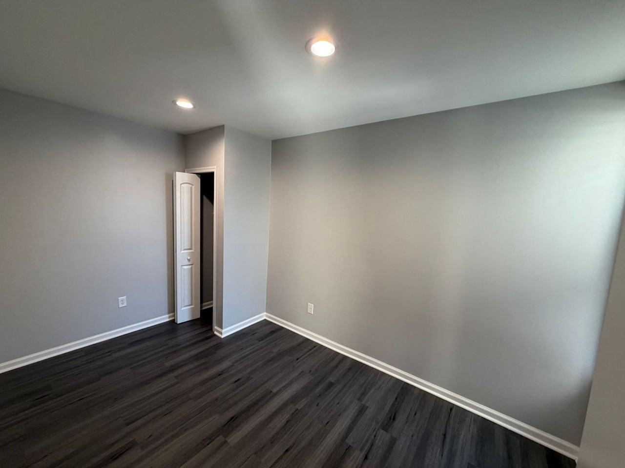 38 N Redfield St - Photo 4 of 8