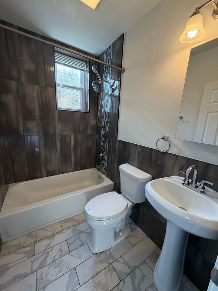 38 N Redfield St - Photo 6 of 8